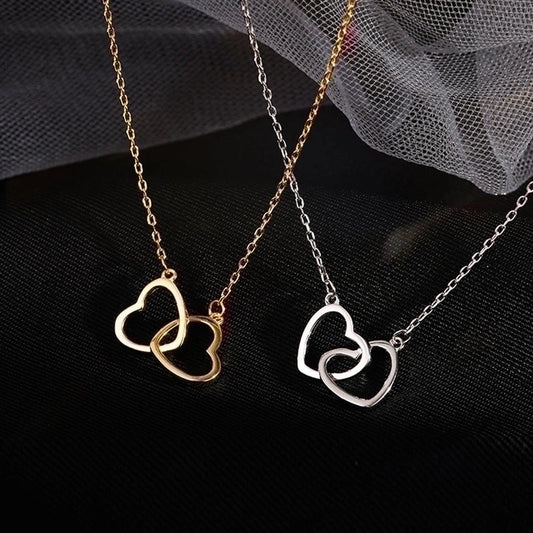 Fashion Heart-Shaped Hollow Titanium Steel Necklace Simple Clavicle Chain