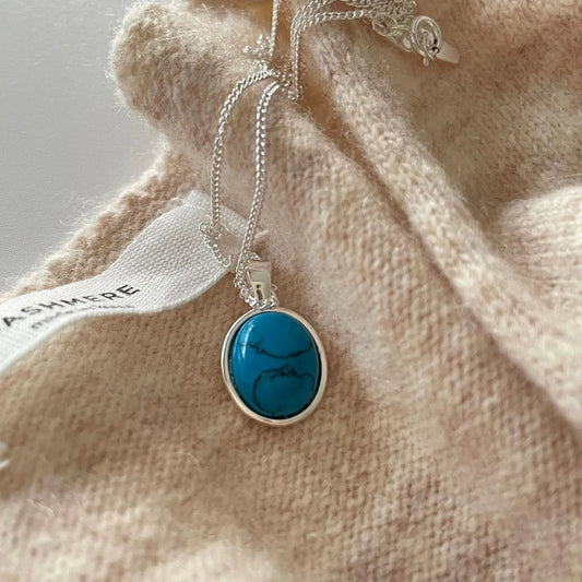 Style Ellipse Necklace